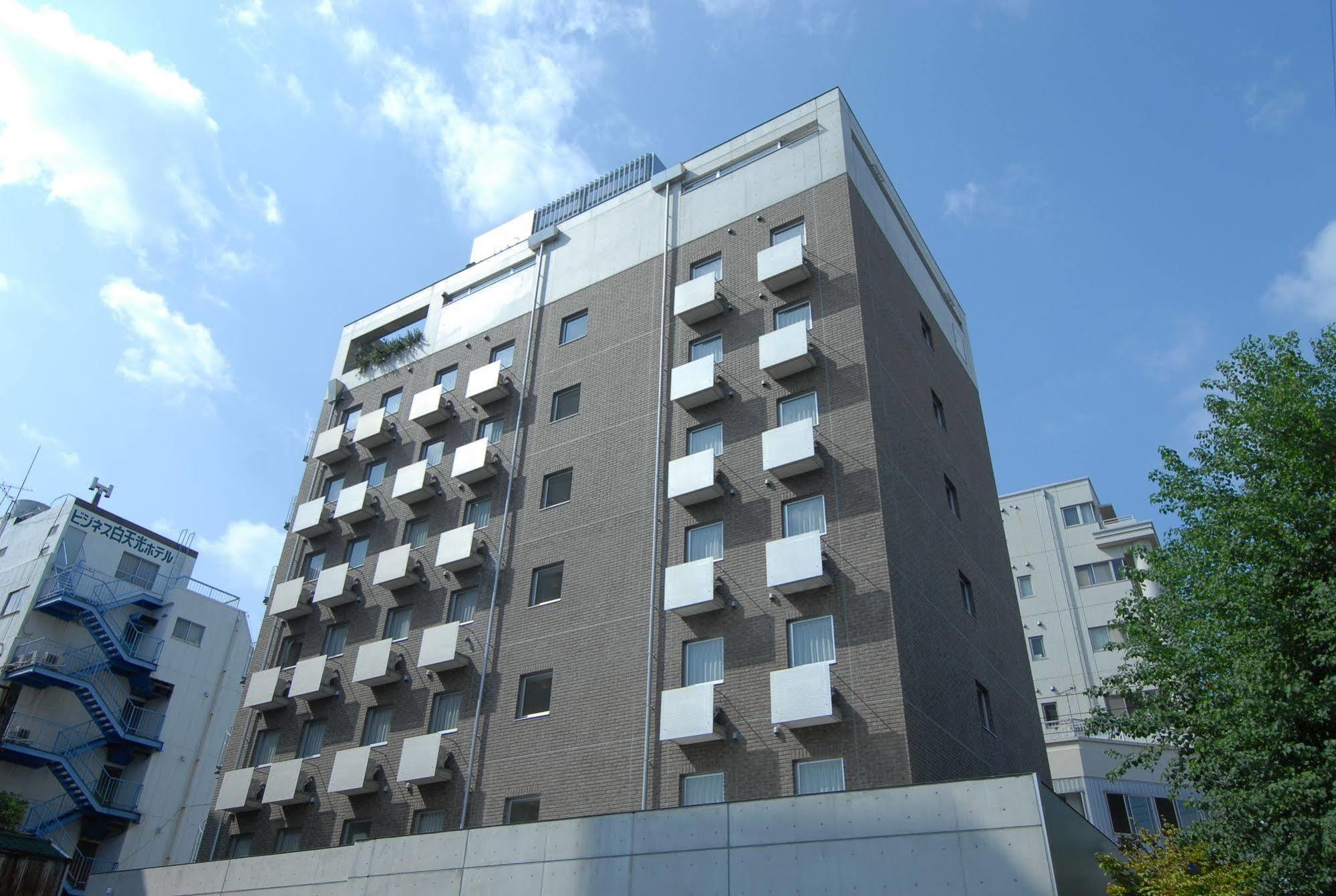 7 Days Hotel Plus Kōchi Buitenkant foto
